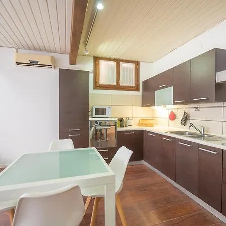 Ca d'Oro Central Suite-3